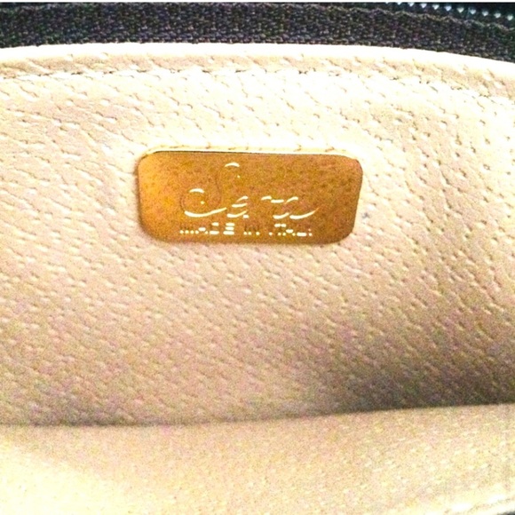 SERA Intrecciato Three Part Woven Mini
Leather Clutch, espresso brown - Picture 7 of 7